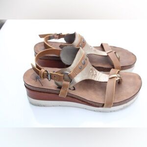 OTBT Maverick wedge sandals
